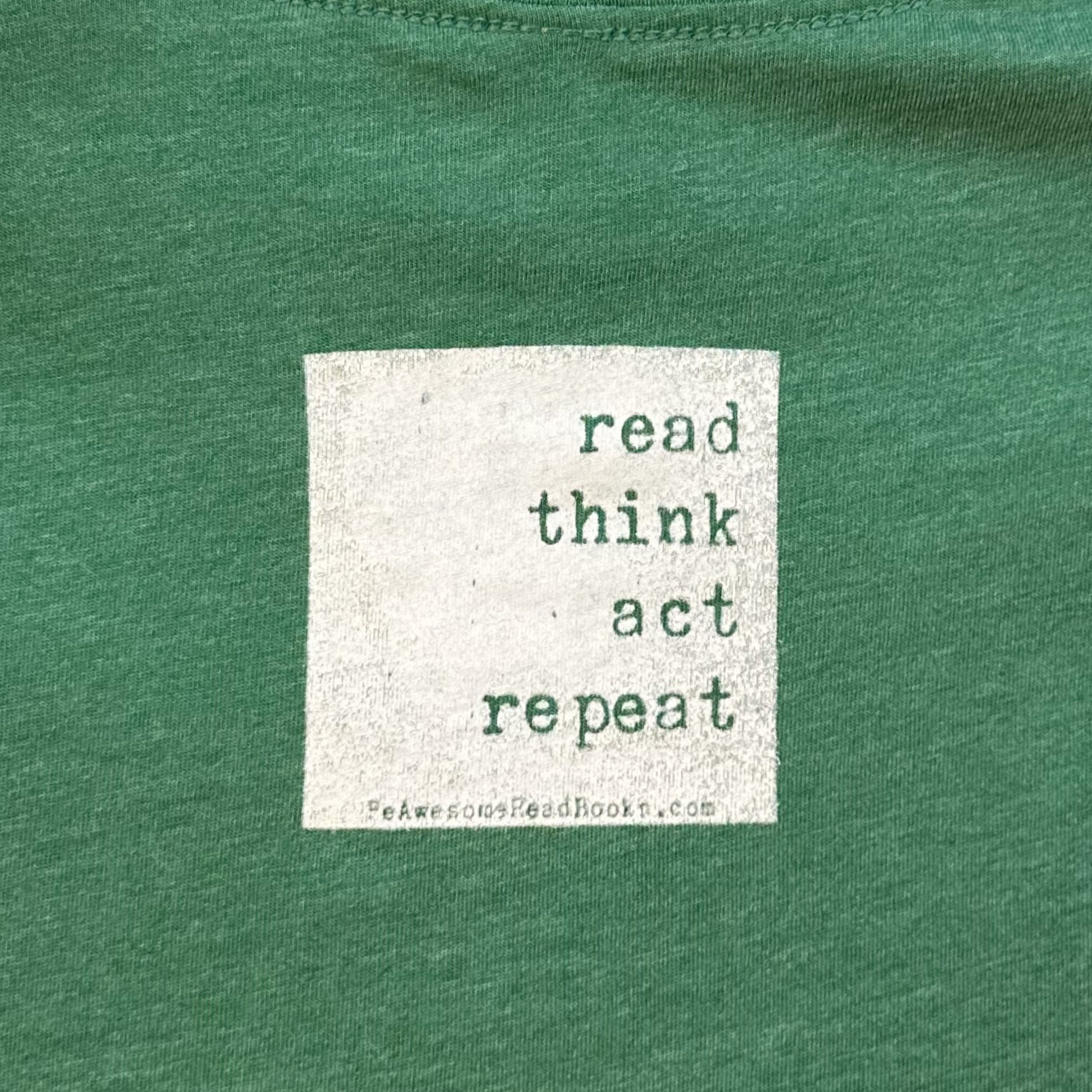 Be Awesome Read Books T-Shirt *New Design*